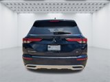 Used 2022 Mitsubishi Outlander SE image 5