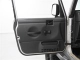 Used 2003 Jeep Wrangler X image 4