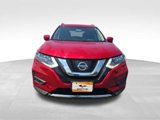 Used 2017 Nissan Rogue SV w/ SV Premium Package image 4