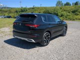 Used 2022 Mitsubishi Outlander SE image 3