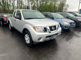 Used 2012 Nissan Frontier SV image 3
