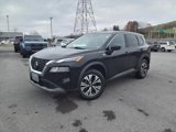 Used 2021 Nissan Rogue SV image 2
