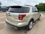 Used 2017 Ford Explorer XLT w/ Equipment Group 202A image 3