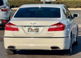 Used 2013 Hyundai Genesis 3.8 image 3