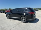 Used 2016 Mitsubishi Outlander SE image 3