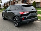 Used 2022 Ford Escape SE w/ SE Sport Appearance Package image 6