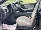 Used 2023 Nissan Rogue SV image 6