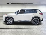 Used 2021 Nissan Rogue SL image 2