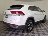 Used 2022 Volkswagen Atlas Cross Sport SE image 6