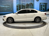 Used 2017 Volkswagen Jetta SE image 4