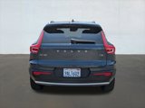 Used 2022 Volvo XC40 T5 Inscription image 4