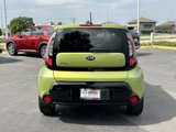 Used 2016 Kia Soul + image 5