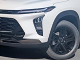 New 2025 Chevrolet Trax ACTIV image 3