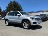 Used 2017 Volkswagen Tiguan Limited w/ Premium Package image 2