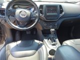 Used 2019 Jeep Cherokee Latitude Plus image 3