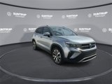 Used 2022 Volkswagen Taos SE w/ IQ.Drive SE Package image 2