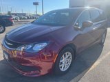 Used 2018 Chrysler Pacifica Touring w/ Security Group image 2