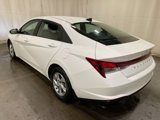 Used 2023 Hyundai Elantra SE image 3