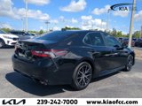 Used 2021 Toyota Camry SE image 5