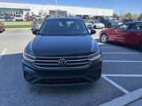 Used 2022 Volkswagen Tiguan SE image 2