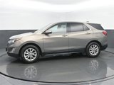 Used 2018 Chevrolet Equinox LT image 2