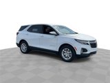 Used 2022 Chevrolet Equinox LT image 2
