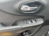 Used 2014 Jeep Cherokee Latitude w/ Cold Weather Group image 5
