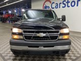 Used 2007 Chevrolet Silverado 2500 LT w/ Heavy-Duty Power Package image 4