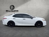 Used 2020 Toyota Camry SE image 4