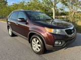 Used 2012 Kia Sorento LX w/ Convenience Pkg image 2