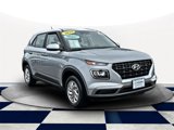 Certified 2023 Hyundai Venue SE image 2