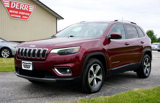 Used 2019 Jeep Cherokee Limited image 2