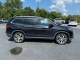 Used 2018 Honda Pilot Touring image 2
