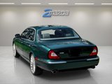 Used 2005 Jaguar XJ8 image 4