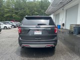 Used 2016 Ford Explorer XLT image 3