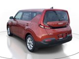 Used 2022 Kia Soul LX w/ Technology Package image 3