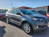 Used 2023 Ford Edge SEL image 4
