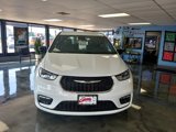 New 2026 Chrysler Pacifica Select image 3