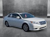 Used 2012 Toyota Avalon Limited image 3