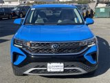 Used 2024 Volkswagen Taos SE image 4