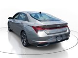 Used 2023 Hyundai Elantra SEL w/ Convenience Package image 4