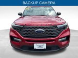Used 2021 Ford Explorer XLT w/ Equipment Group 202A image 3