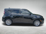 New 2025 Kia Soul LX image 2