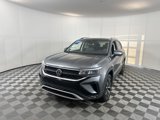 Used 2022 Volkswagen Taos SE w/ IQ.Drive SE Package image 2