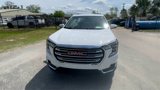 Certified 2024 GMC Terrain SLT image 3