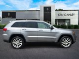Used 2017 Jeep Grand Cherokee Limited image 2
