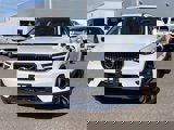 Certified 2024 Volvo XC40 B5 Ultimate w/ Protection Package Premier image 3