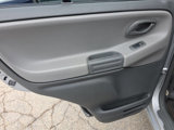 Used 2004 Chevrolet Tracker 2WD w/ Preferred Equipment Group image 6