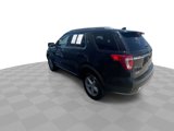 Used 2017 Ford Explorer XLT w/ Equipment Group 202A image 6
