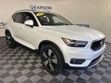 Used 2021 Volvo XC40 T5 Momentum w/ Premium Package image 3